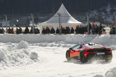 Automobili Lamborghini in Zell am See; Huracán Sterrato conquers the ice track