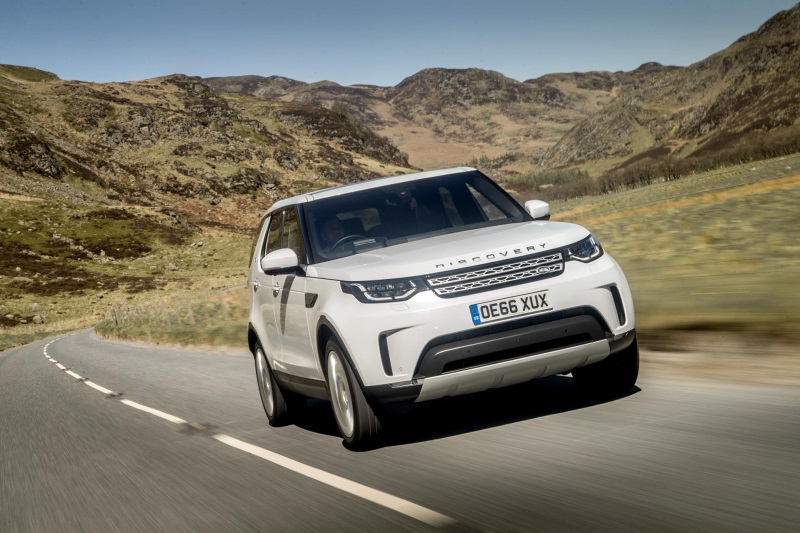 New Land Rover Discovery, Auto Express' 'Car Of The Year 2017'