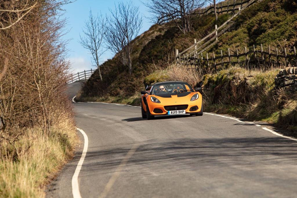 Lotus Elise Is Crowned 'Icon Of Icons' At Autocar Awards 2019