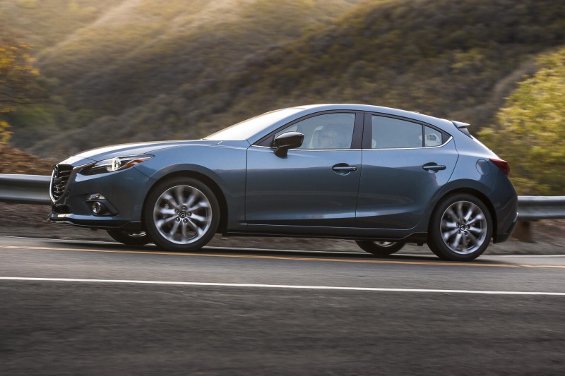 2015 MAZDA3 NAMED TO ‘BEST FAMILY CARS OF 2015' LIST, AS CHOSEN BY PARENTS MAGAZINE AND EDMUNDS.COM