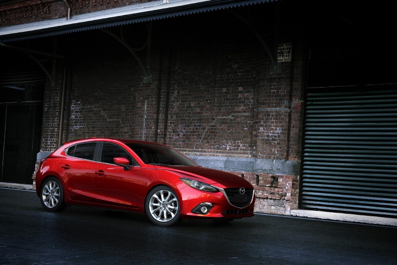 2014 MAZDA3 NAMED TO WARD'S '10 BEST INTERIORS' LIST FOR 2014