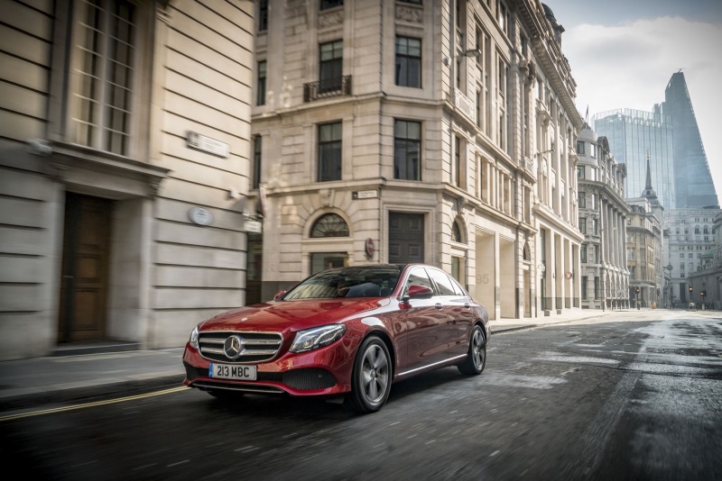 Mercedes-Benz E-Class Named Professional Driver'S 'Car Of The Year'