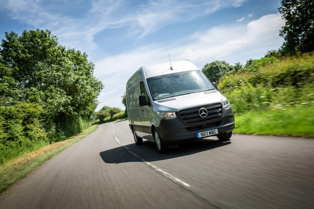 New Sprinter Crowned Large Van Of The Year At Great British Fleet Awards