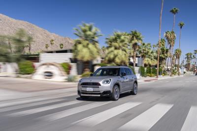 Next generation MINI Countryman S ALL4 makes North American debut on cross-country US roadshow