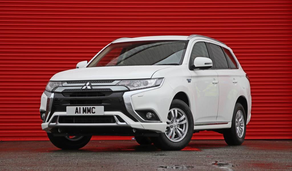 2020 Mitsubishi Outlander PHEV Reflex Commercial - On Sale Now