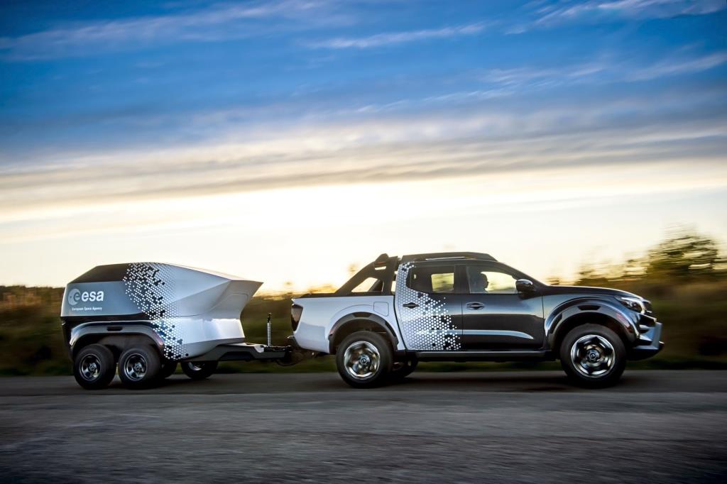 Nissan Unveils Exciting New Pickup Concept While Adding To The Navara Lineup At Hannover Motor Show