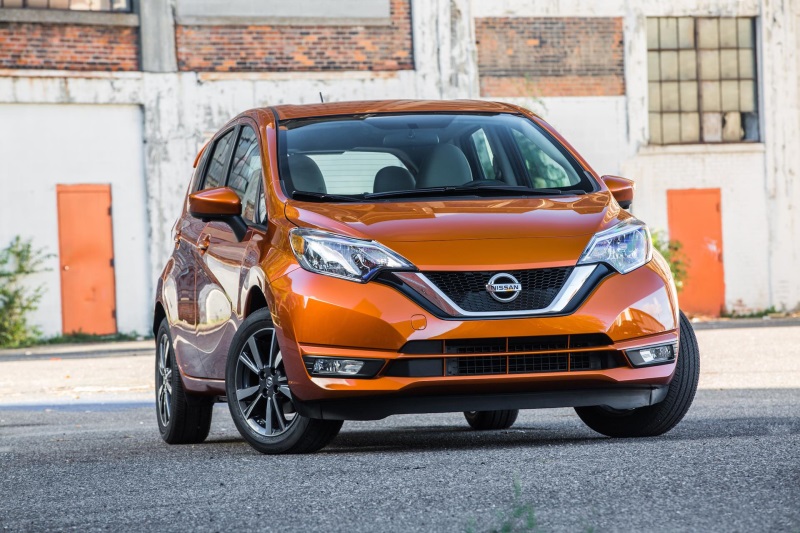 Nissan Versa Note Named One Of Kelley Blue Book's Kbb.Com '10 Best Back-To-School Cars Of 2017'