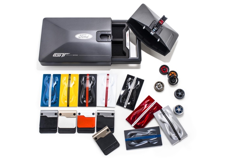 ONE-OF-A-KIND ORDER KIT LETS OWNERS GET IN TOUCH WITH THEIR FORD GT DREAM CAR -- PIECE BY PIECE