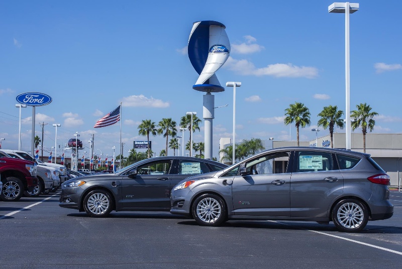 EXCLUSIVE PILOT PROGRAM WITH WIND ENERGY CORPORATION BRINGS CLEAN ENERGY TO SELECT FORD DEALERS