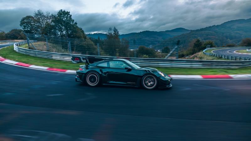 911 GT3 RS and 911 GT2 RS Manthey Kits Now Offered in U.S.