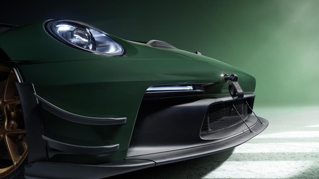 911 GT3 RS and 911 GT2 RS Manthey Kits Now Offered in U.S.
