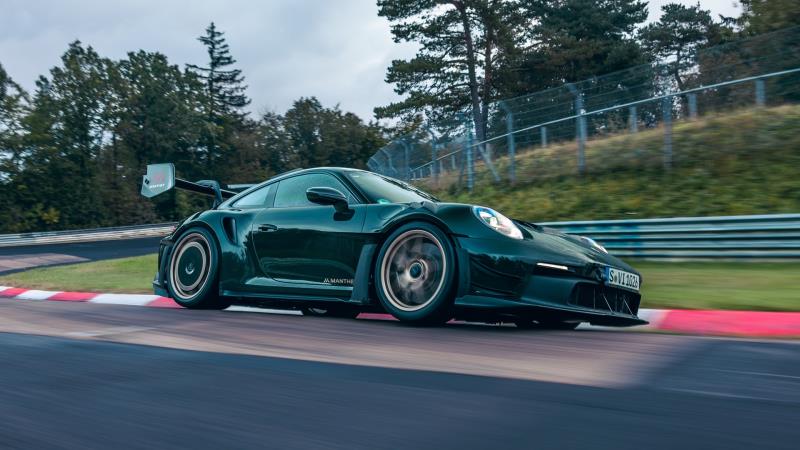 911 GT3 RS and 911 GT2 RS Manthey Kits Now Offered in U.S.