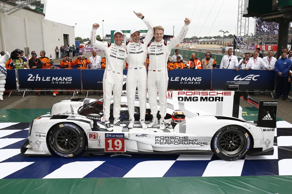 ONE-TWO FOR THE PORSCHE 919 HYBRIDS IN LE MANS