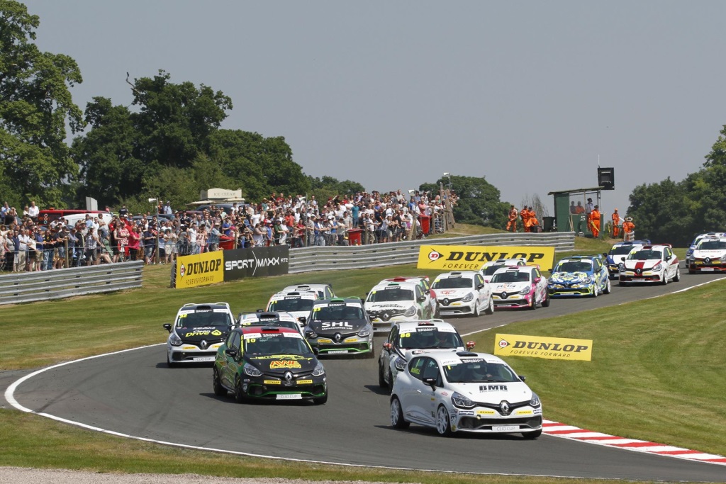 RENAULT UK CLIO CUP TITLE RACE HEADS NORTH-EAST FOR MORE PULSATING ON-TRACK ACTION