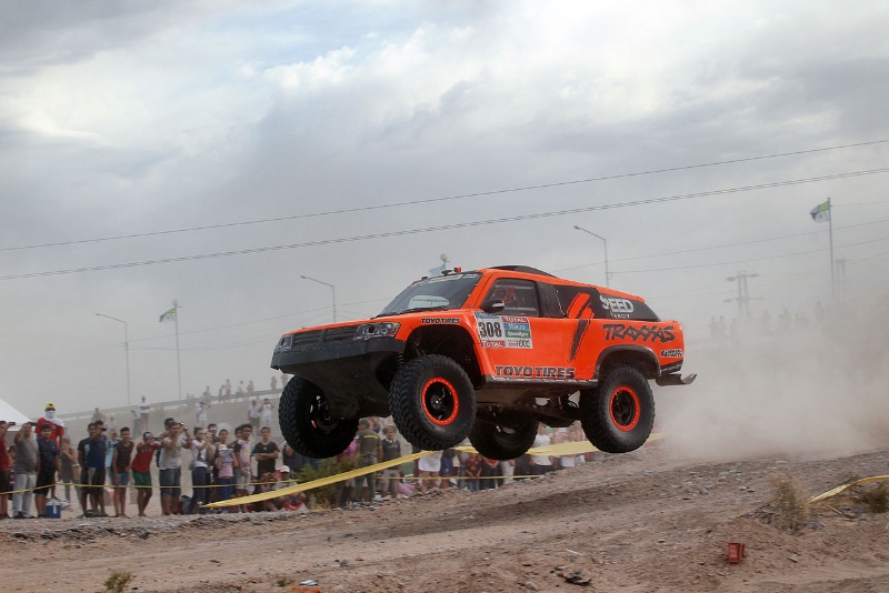 ROBBY GORDON REBOUNDS AT DAKAR IN STAGE 3