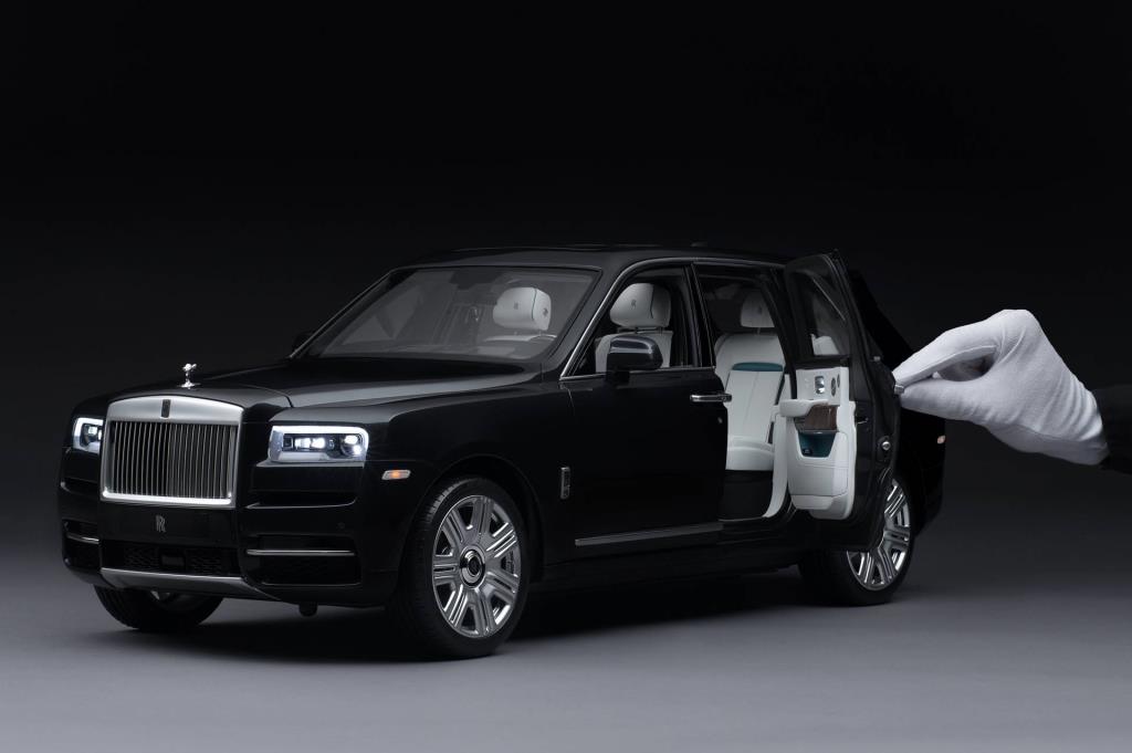 Rolls-Royce Motor Cars: Achieving Perfection On Every Scale
