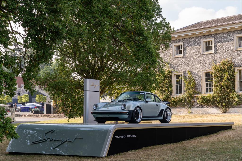 Singer Presents Global Debut of Turbo Study at Goodwood Festival of Speed 2022