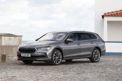 Pricing confirmed for the all-new Škoda Superb