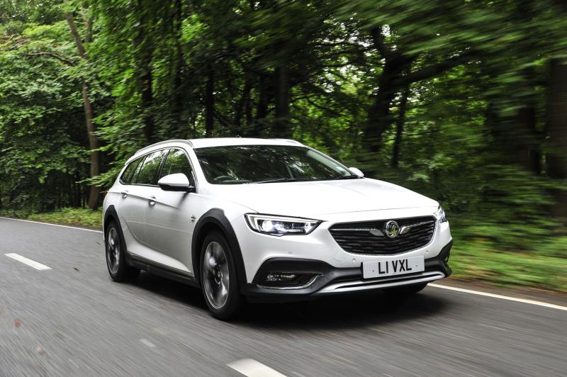 Vauxhall'S Insignia Country Tourer Named Top Crossover Estate At 4X4 Magazine Awards