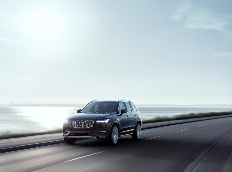 VOLVO ANNOUNCES ADDITIONAL DETAILS, PRICING OF ALL-NEW XC90 T6 AWD