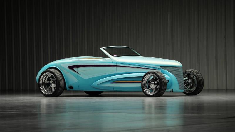 A 'fabulous' 1952 Hudson 'Twin H-Power' Hornet Six Coupe and award-winning offering of  custom builds and street rods to sell at Worldwide's Enthusiast Auction in Auburn